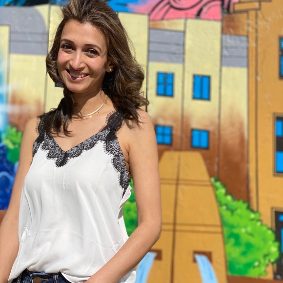 Eyelash lace tank top - Picture 1 of 4